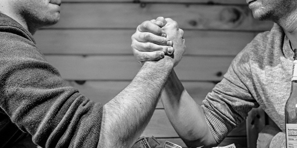  Why Bondsavvy Is Better Than a Typical Bond Newsletter