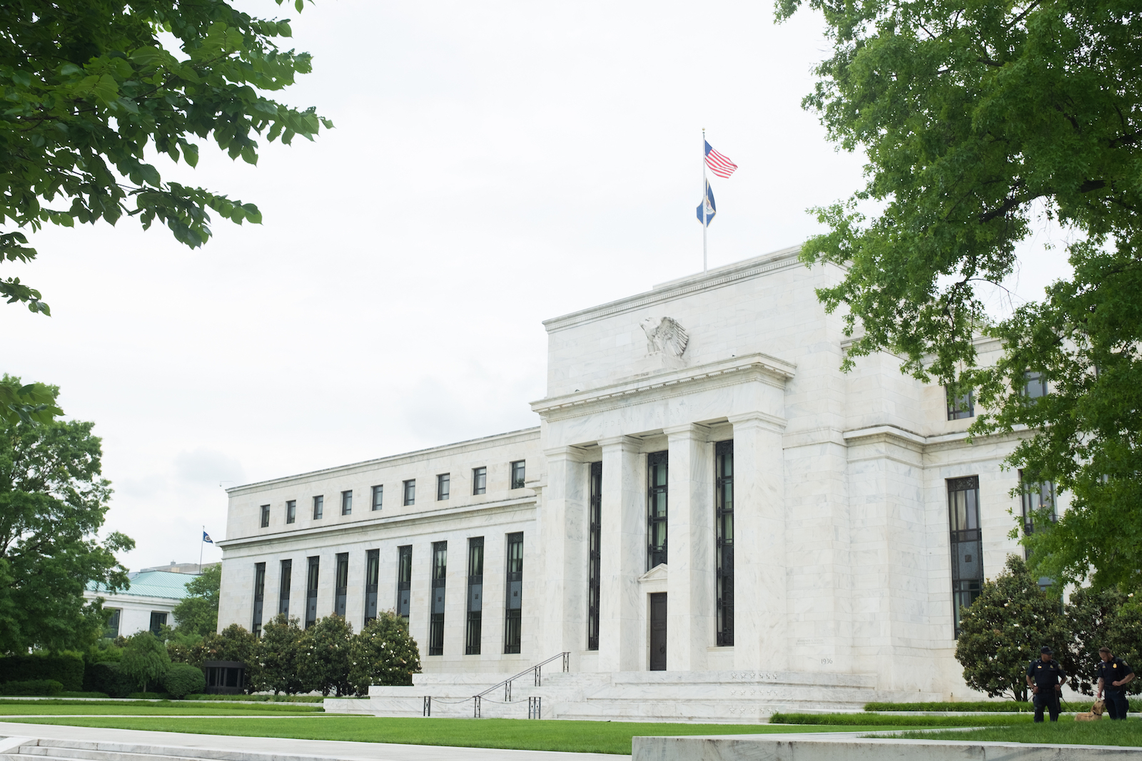 Don't Let the Fed Put You Off Corporate Bond Investing